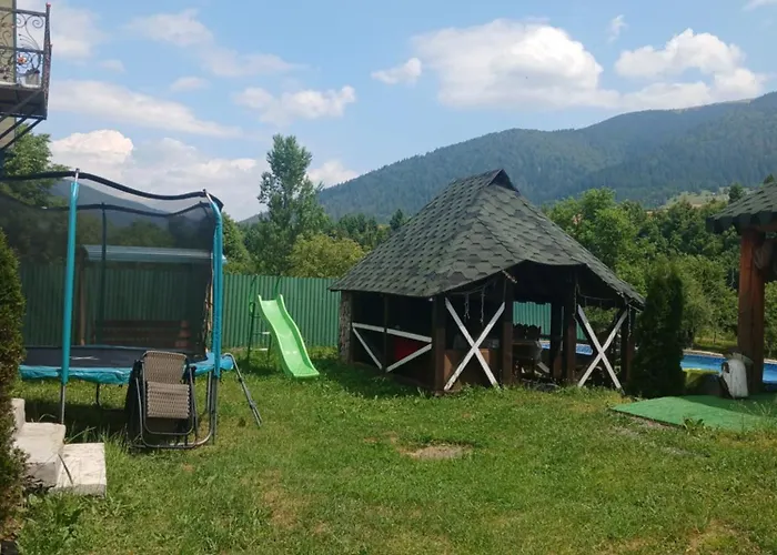 U Anastasijky Lac Synevyr